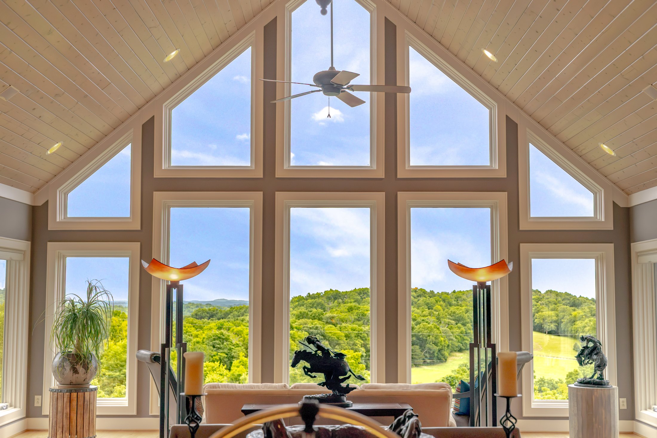 The interior of Blue Stocking Hollow